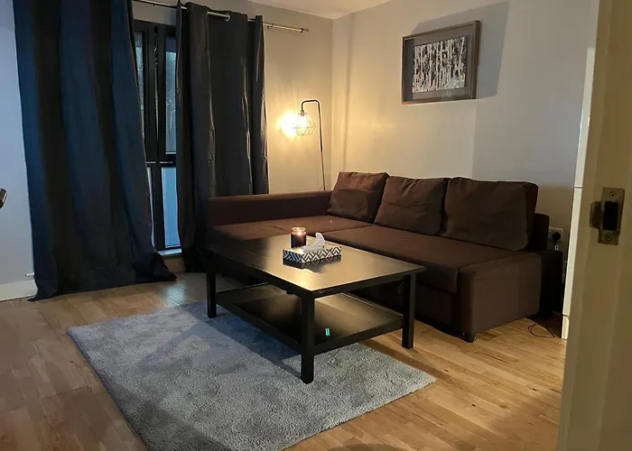 The Chandler * לידס