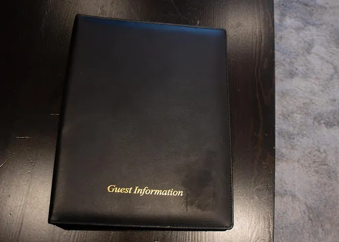 The Chandler * לידס